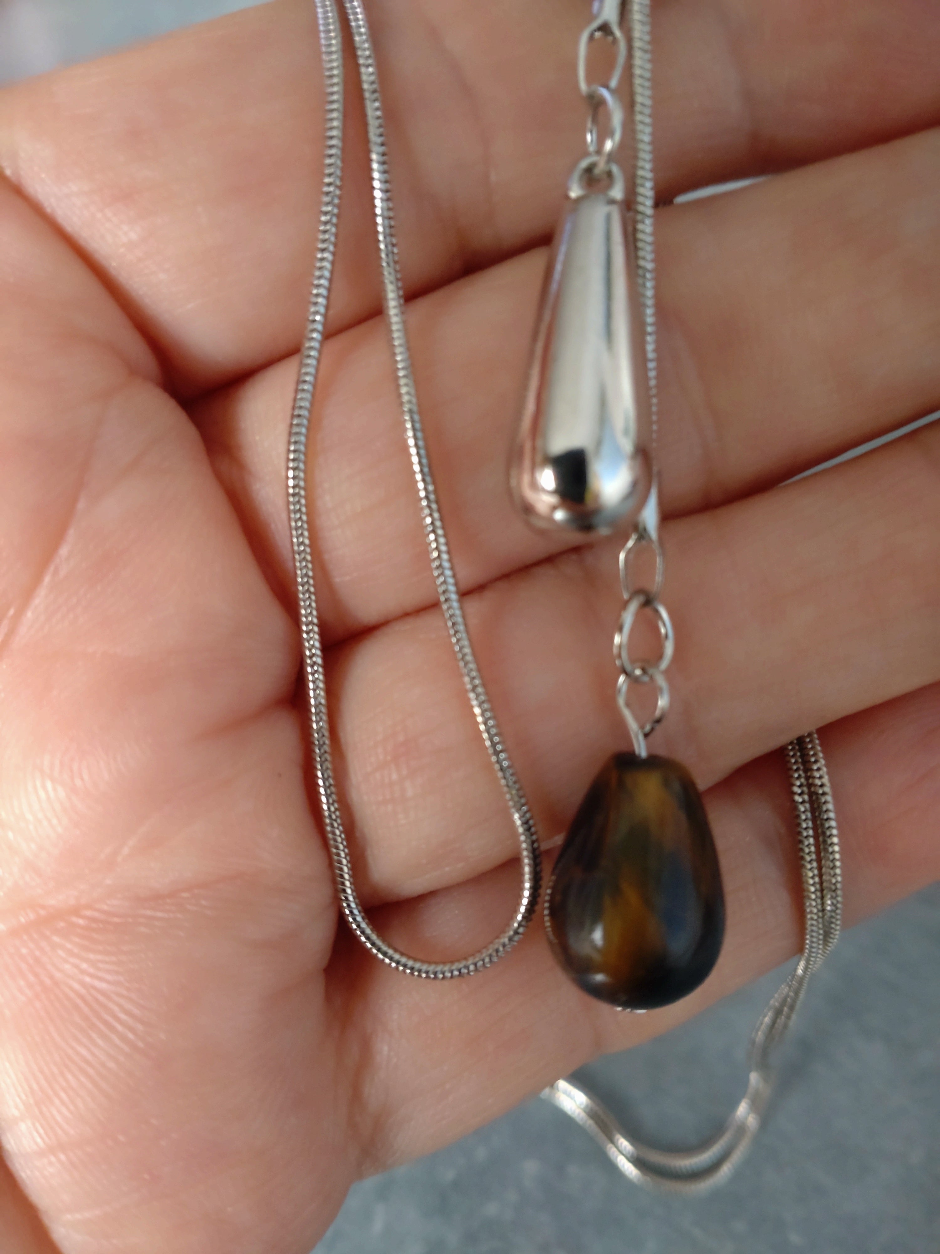 Verstellbare Y-Halskette Lang – Moderner Luxus Schmuck | Perl.RitH