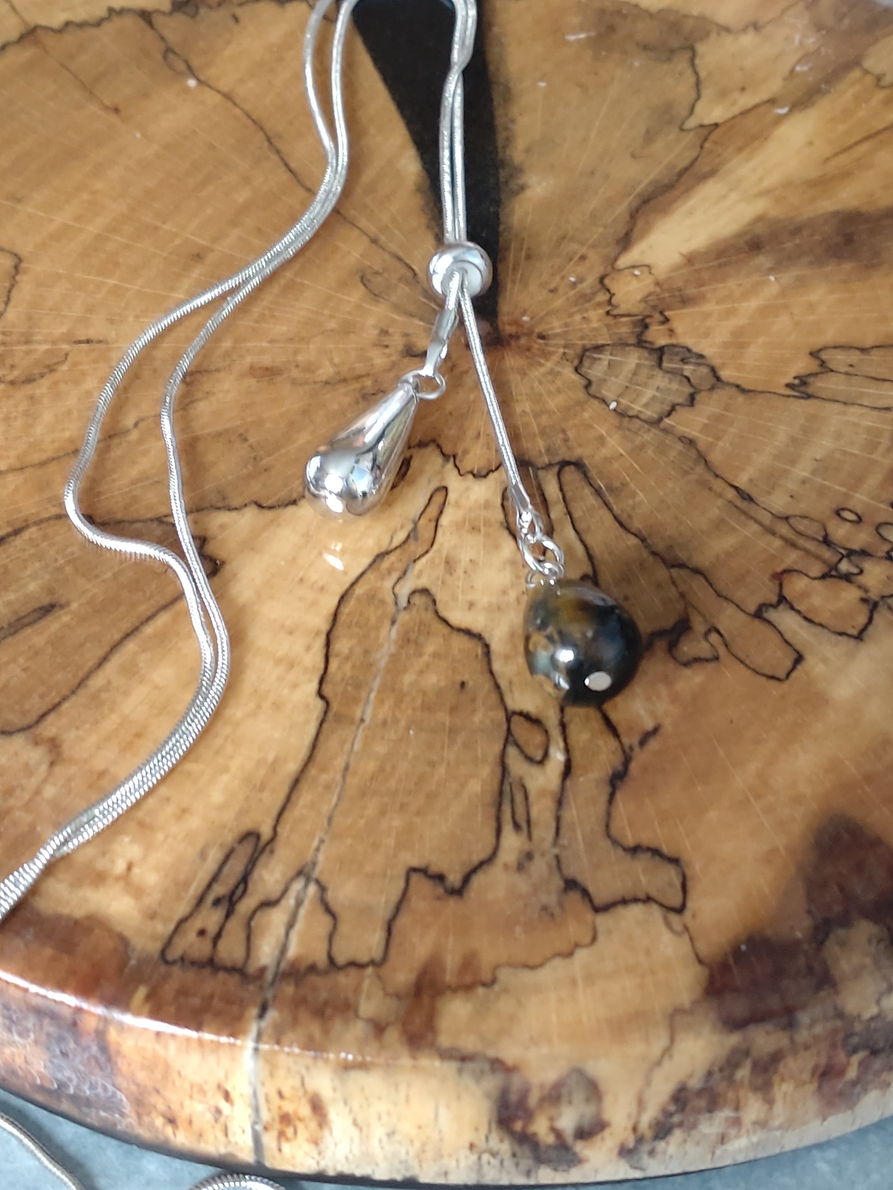 Verstellbare Y-Halskette Lang – Moderner Luxus Schmuck | Perl.RitH