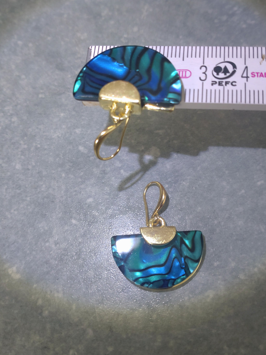 Retro Ohrhänger Fächerform – Modischer Metallschmuck für Damen | Perl.RitH