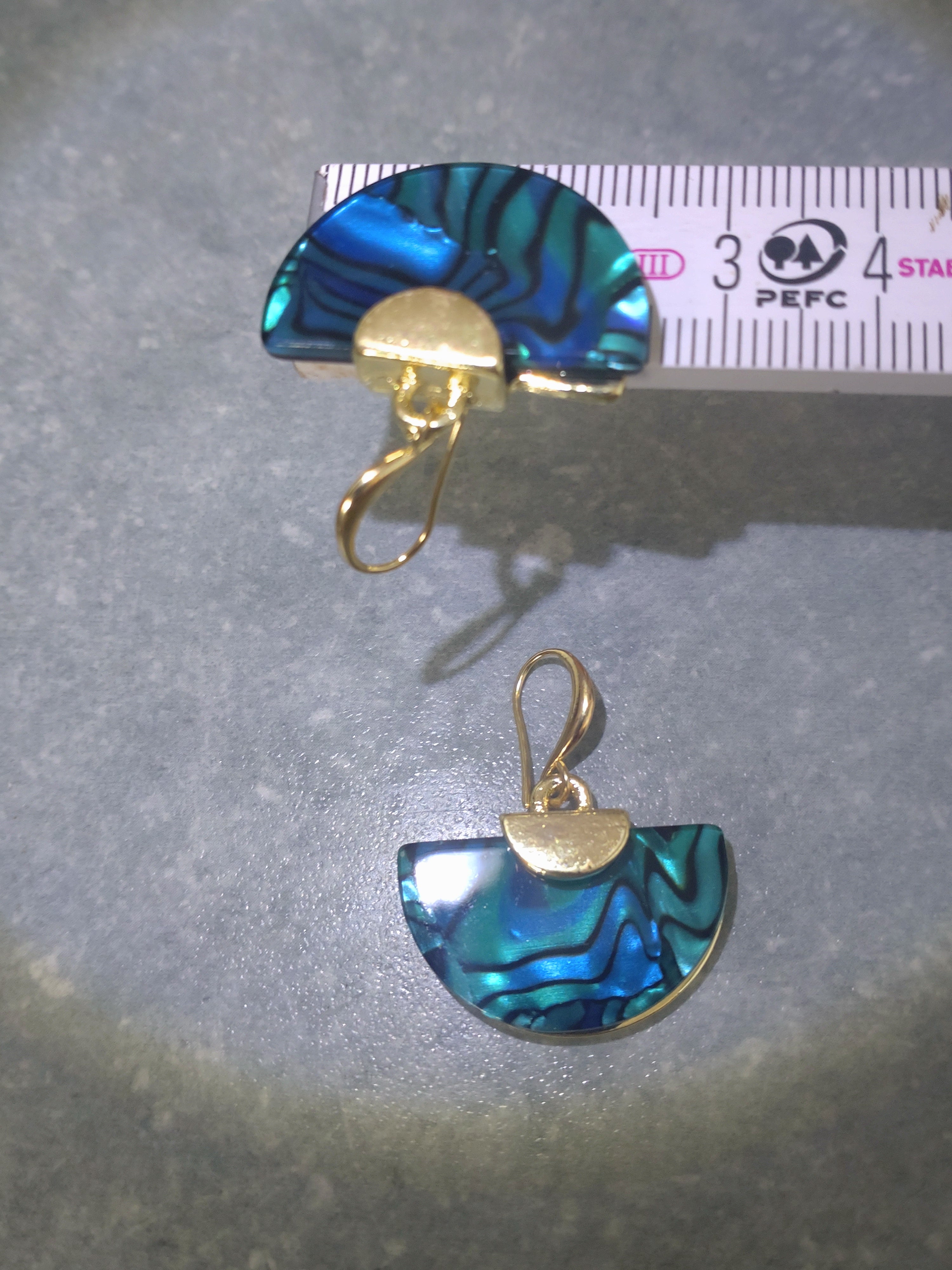 Retro Ohrhänger Fächerform – Modischer Metallschmuck für Damen | Perl.RitH
