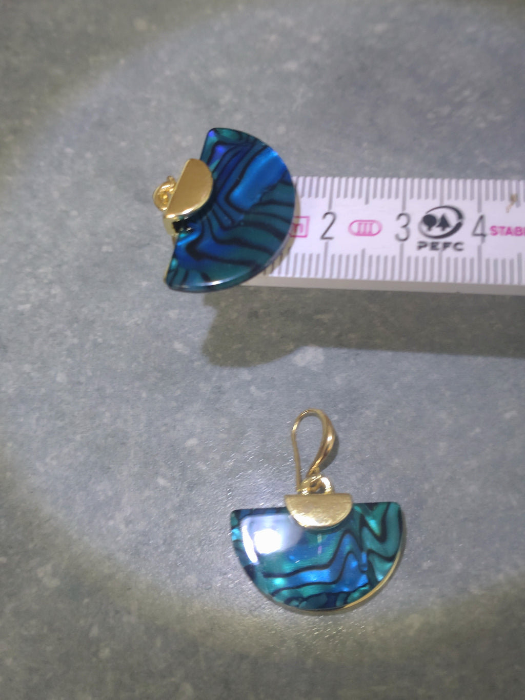 Retro Ohrhänger Fächerform – Modischer Metallschmuck für Damen | Perl.RitH