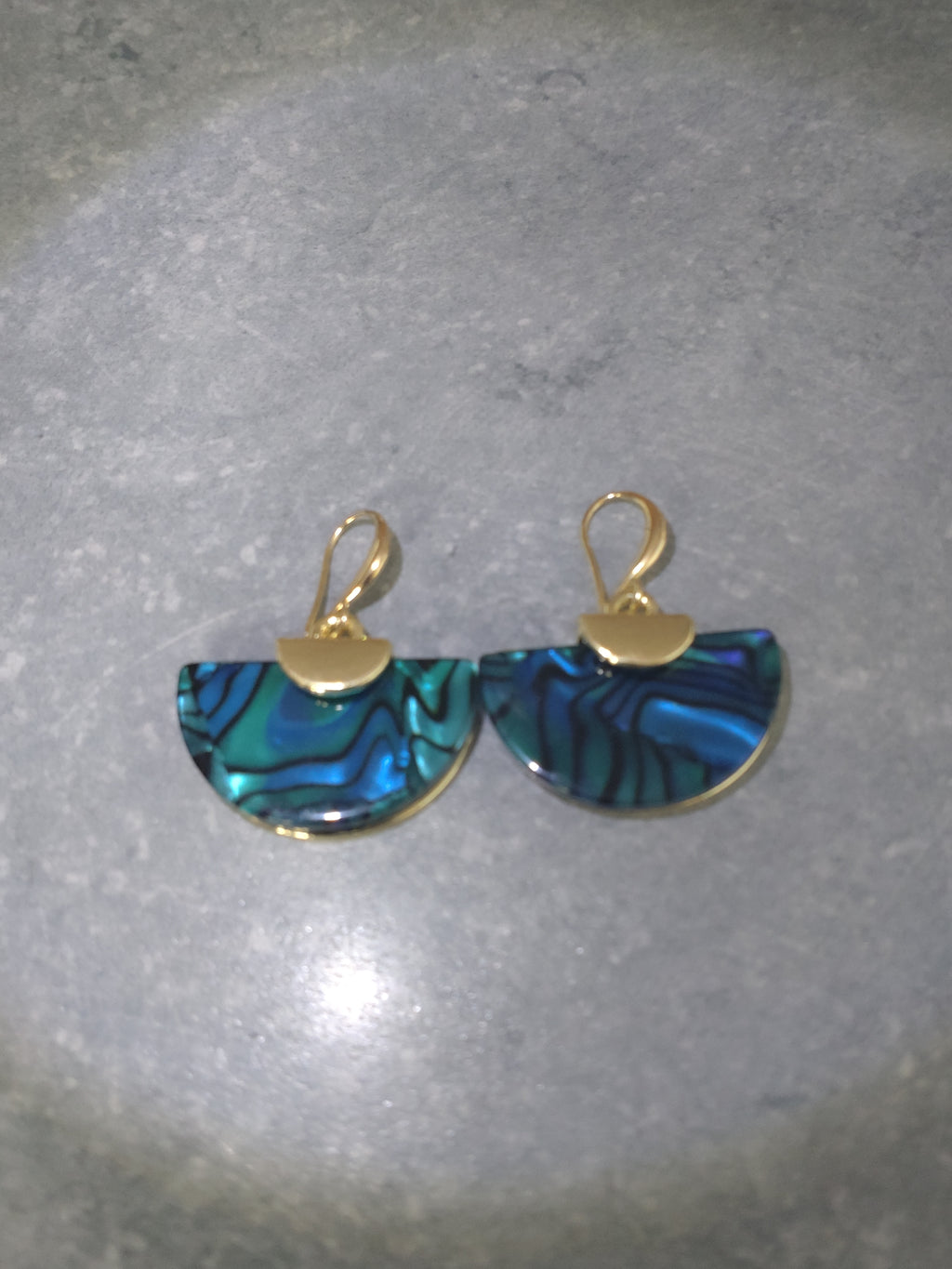 Retro Ohrhänger Fächerform – Modischer Metallschmuck für Damen | Perl.RitH