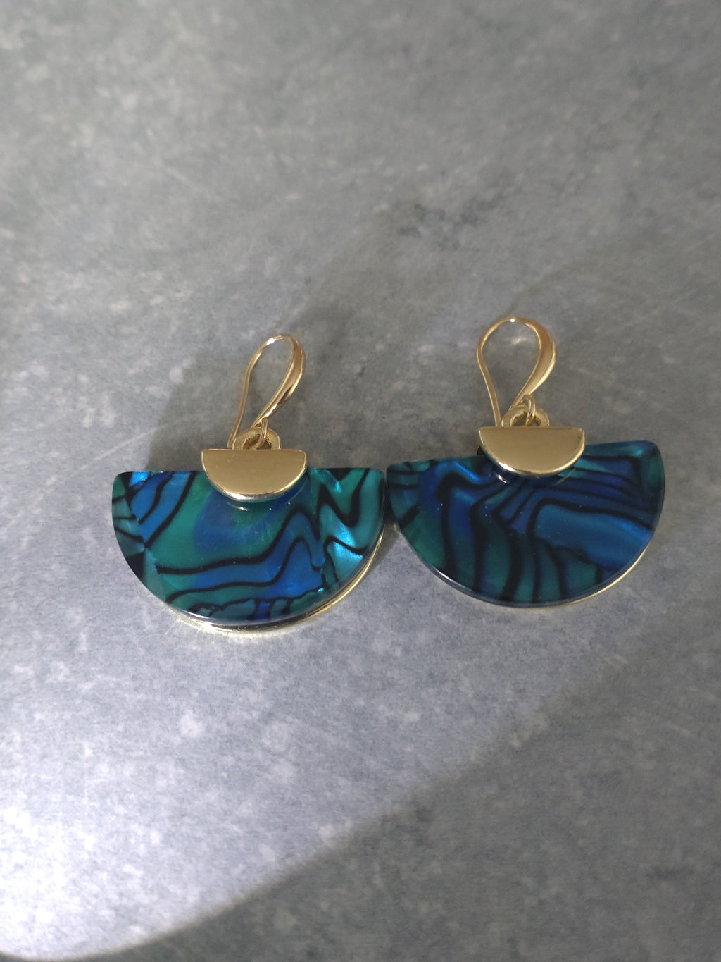 Retro Ohrhänger Fächerform – Modischer Metallschmuck für Damen | Perl.RitH