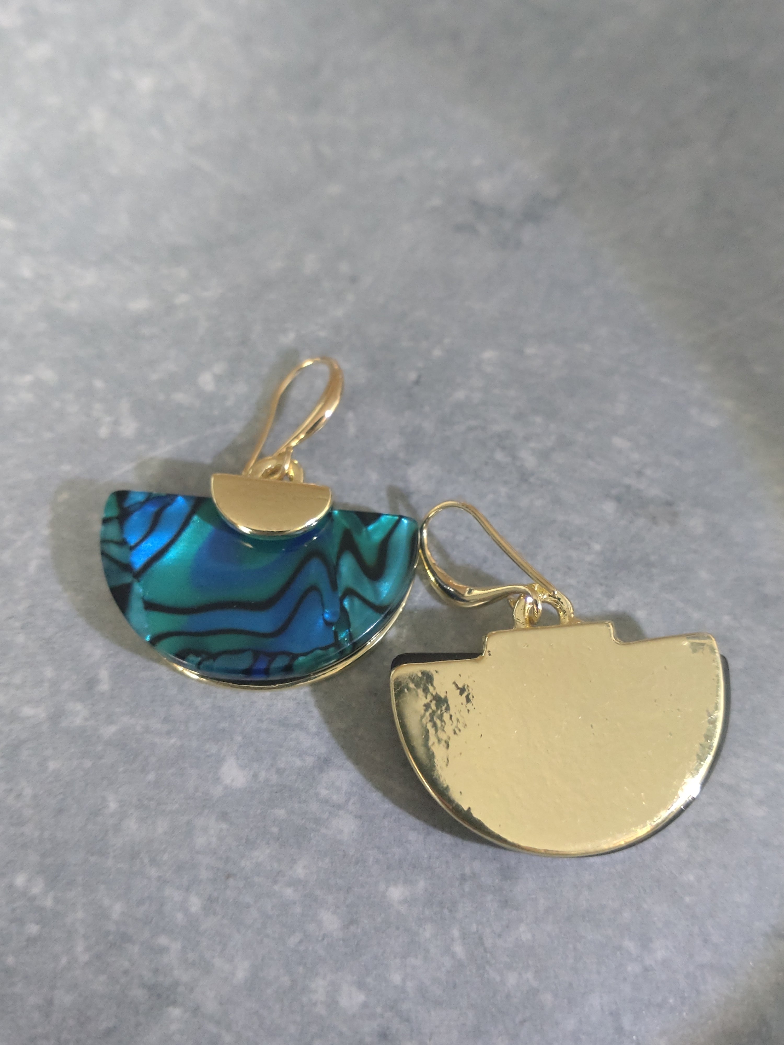 Retro Ohrhänger Fächerform – Modischer Metallschmuck für Damen | Perl.RitH
