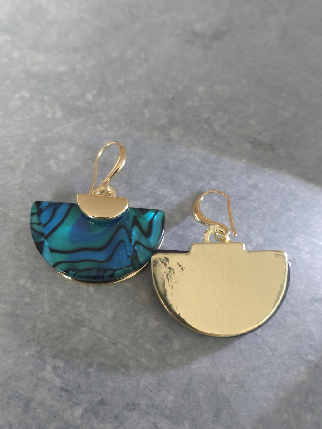 Retro Ohrhänger Fächerform – Modischer Metallschmuck für Damen | Perl.RitH