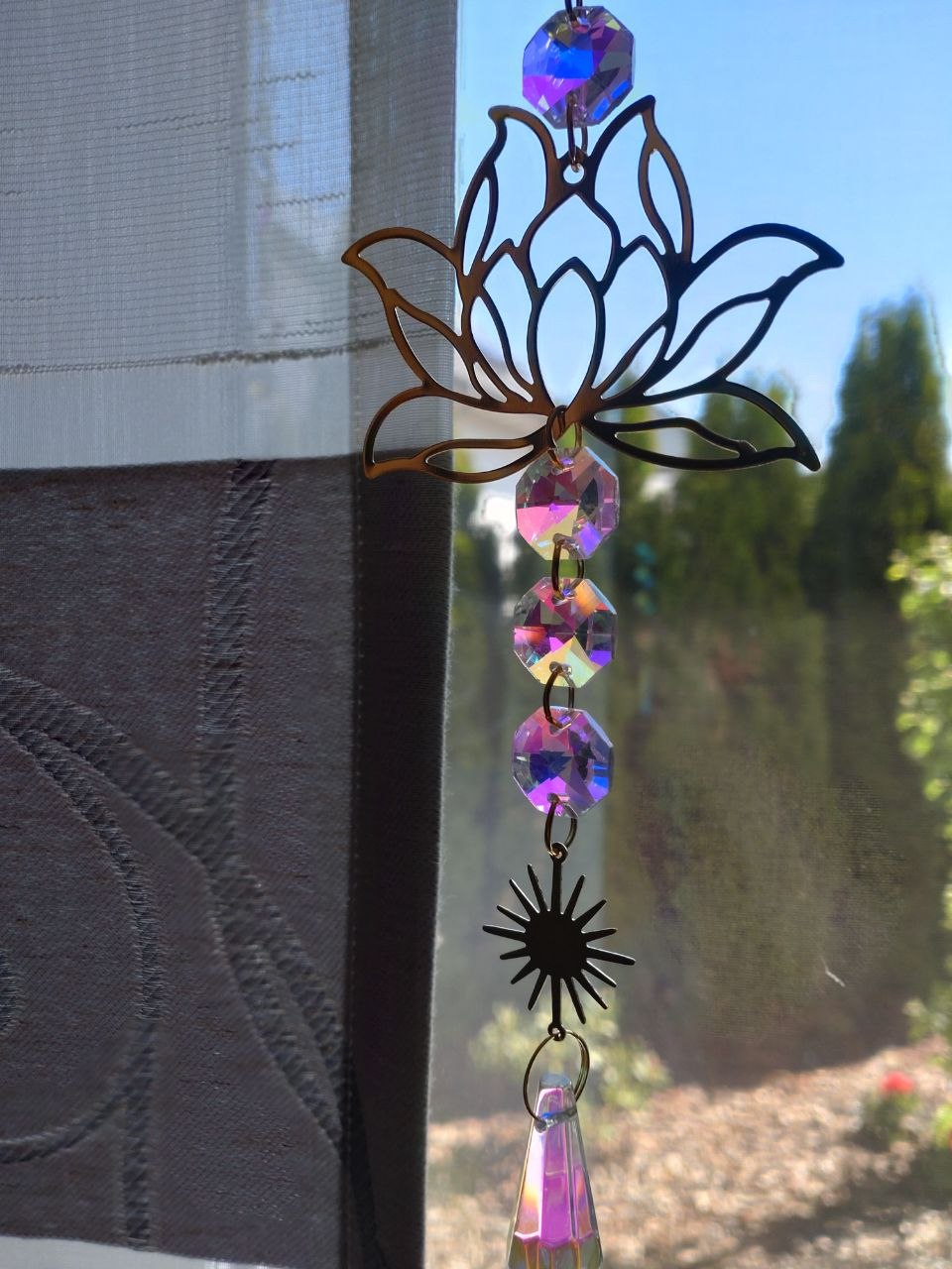 Lotuszauber Sonnenfänger – Lichtreflexe & Wohnzimmer Deko | PerlRitH